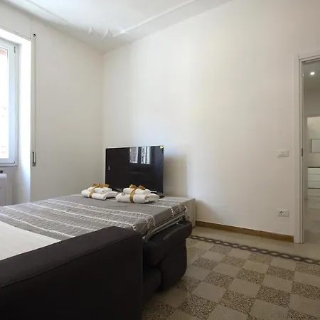 Prati House شقة